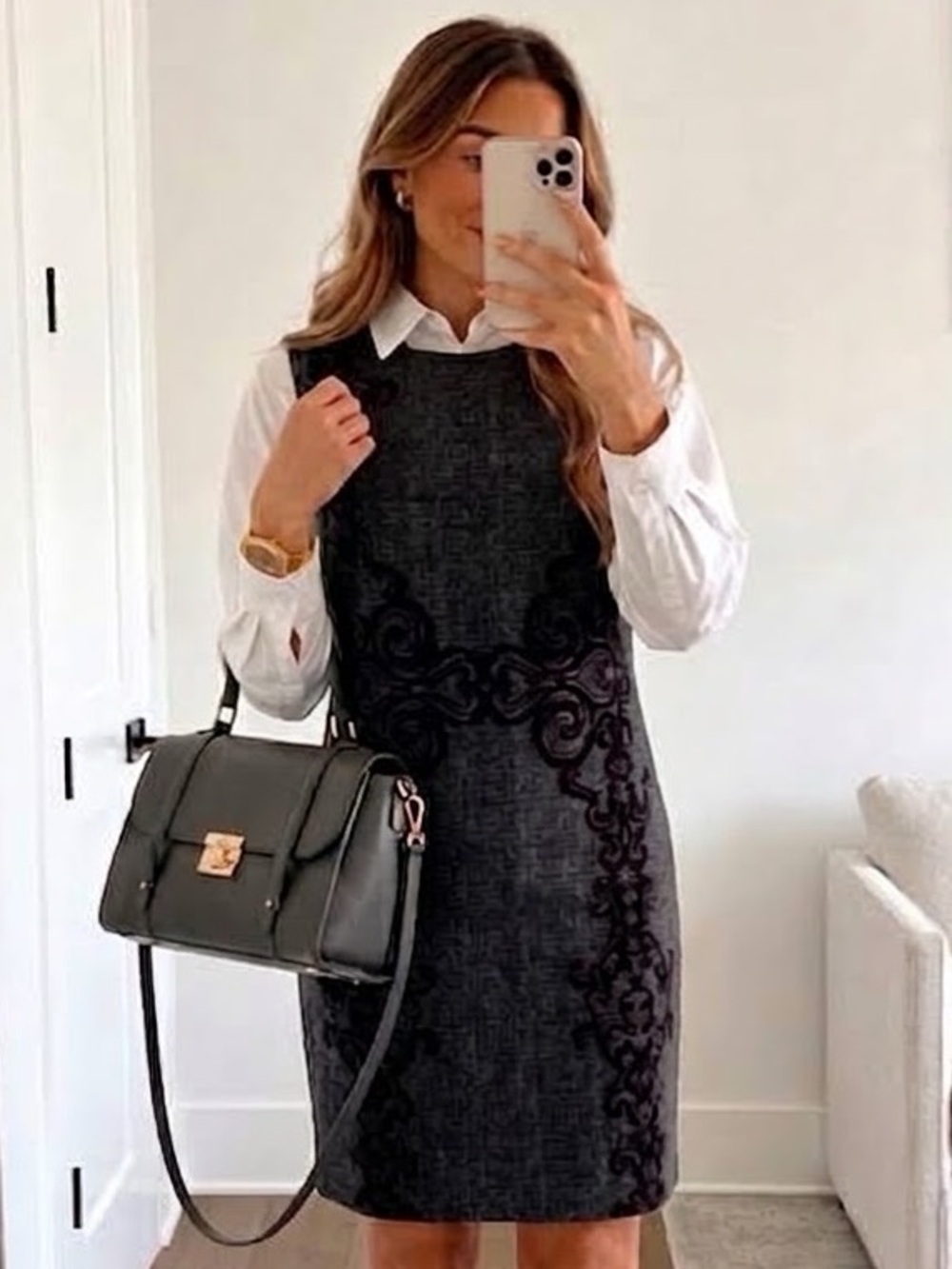 DIANE VON FURSTENBERG $298 • Bust 37"/Waist 33.5"/Hip 39" • “Pentra” Shift Dress
